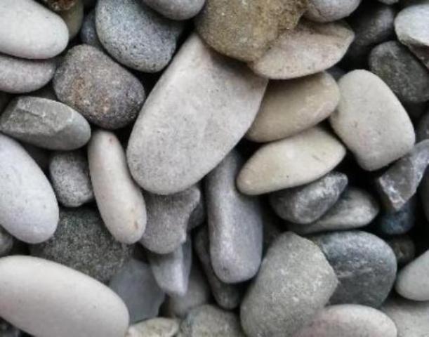 Где заказать гальку и каменную крошку с доставкой?  в Тюмени